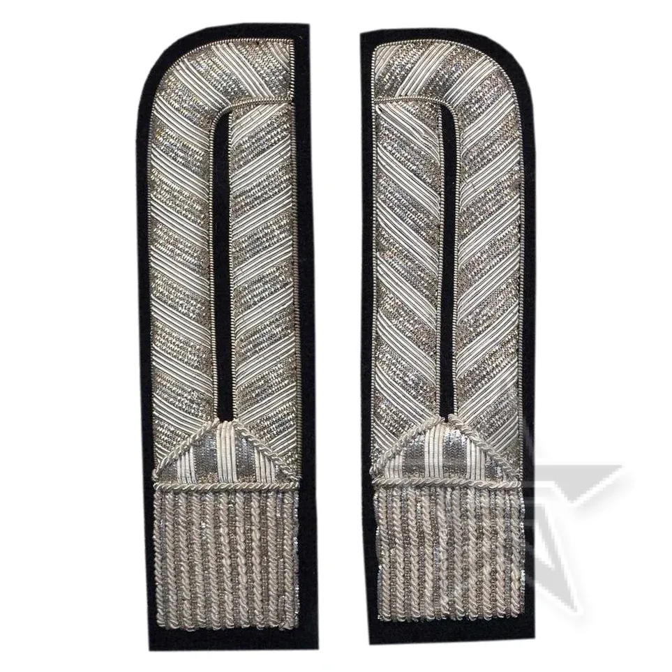 Alamari/Collar